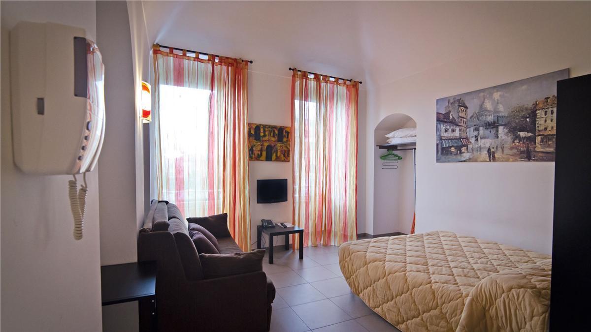 Londrino Sanremo Hotel Exterior foto